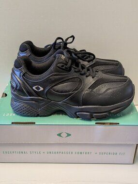 Women's Lace Walking Shoe - X Last - Black